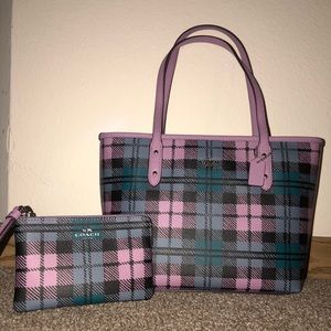 NWT Coach Purse and Matching Wristlet